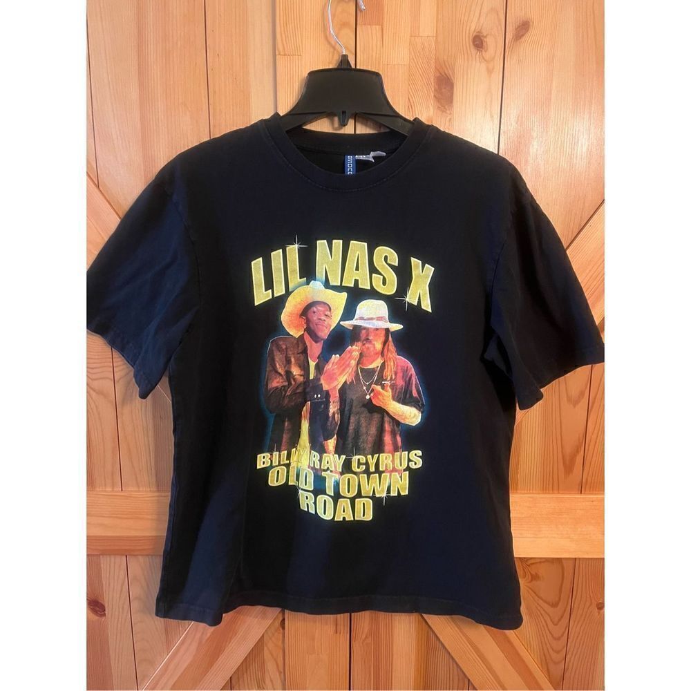 Lil Nas X And Billy Ray Cyrus Old Town Road Shirt Sz Med Black By Divided H&M (1